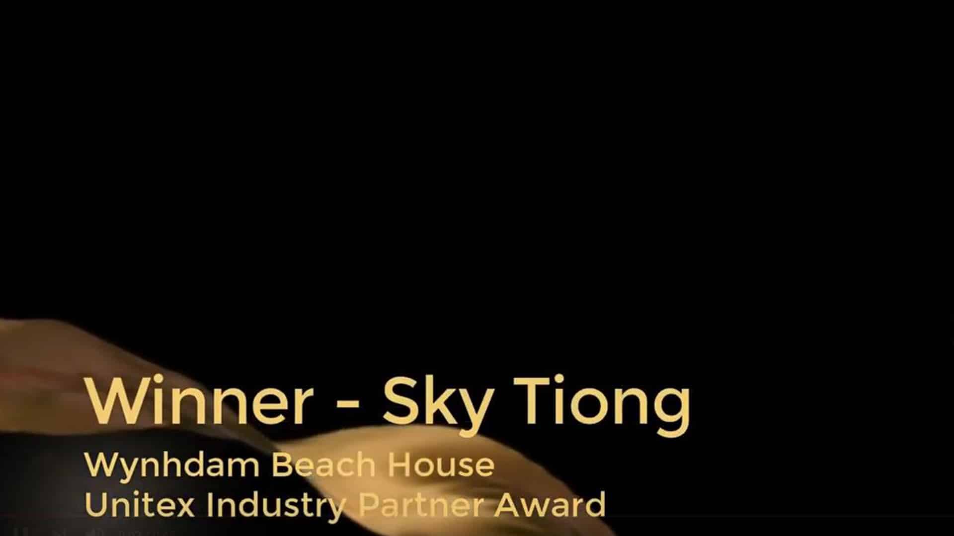 BDAA Award - Wyndham Beach House designed by Sky Architect Studio